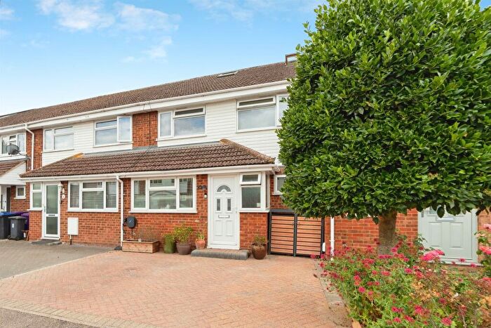4 Bedroom Terraced House For Sale In South Close, Baldock, SG7
