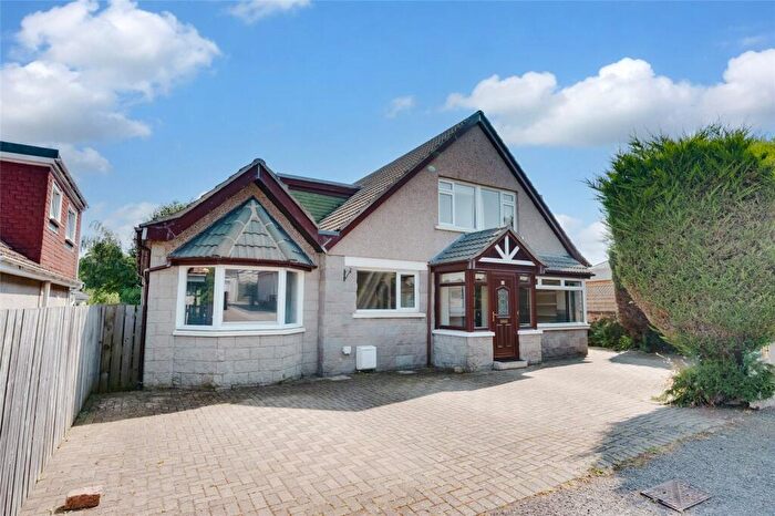 4 Bedroom Detached House For Sale In Heath Row, Banchory, AB31