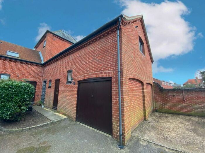 2 Bedroom End Of Terrace House To Rent In Hunts Mill, Crispin Place, OX10