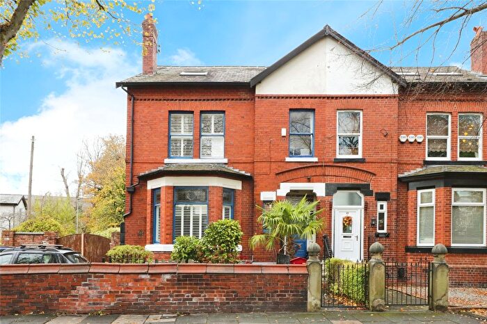 6 Bedroom Semi Detached House For Sale In Lime Road, Manchester, Lancashire, M32