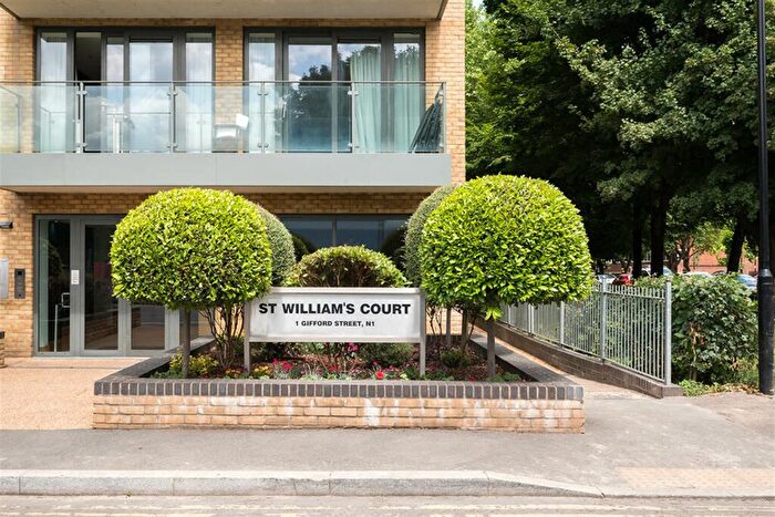 2 Bedroom Flat To Rent In St Williams Court, Gifford Street, Kings Cross, Islington, London, N1