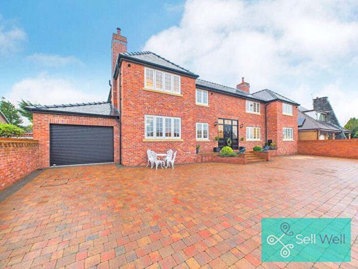 5 Bedroom Detached House For Sale In Crossfield Drive, Worsley, Manchester, M28
