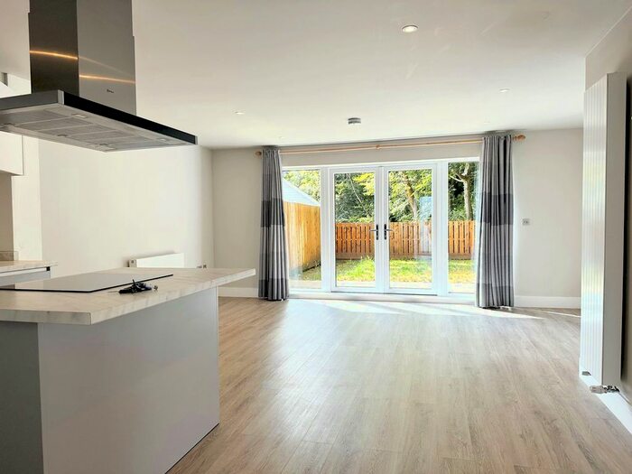 3 Bedroom End Of Terrace House To Rent In Gloweth Barton, Truro, TR1