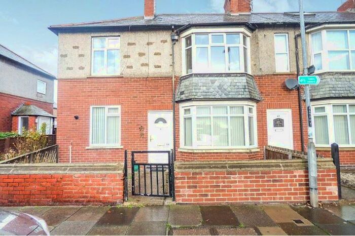 2 Bedroom Flat To Rent In Princess Louise Road, Blyth, Northumberland, NE24