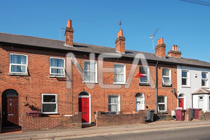 2 Bedroom Terraced House To Rent In Gosbrook Road, Caversham, Reading, RG4