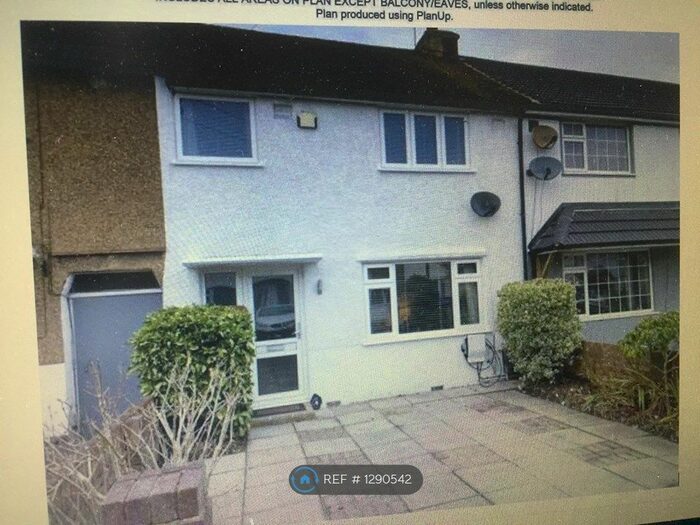 3 Bedroom Terraced House To Rent In London Colney, London Colney, St Albans AL2