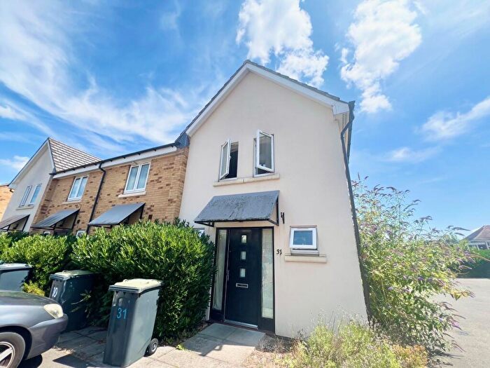 3 Bedroom Semi-Detached House To Rent In Alderman Close, Beeston, NG9