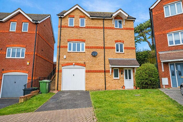 3 Bedroom Detached House For Sale In Newts Way, St. Leonards-On-Sea, TN38