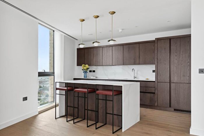 2 Bedroom Flat For Sale In Vetro, Salter Street, E14