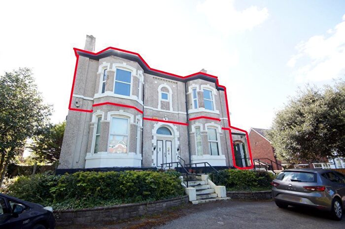 3 Bedroom Apartment For Sale In Westcliffe Road, Birkdale, Southport, Merseyside, PR8