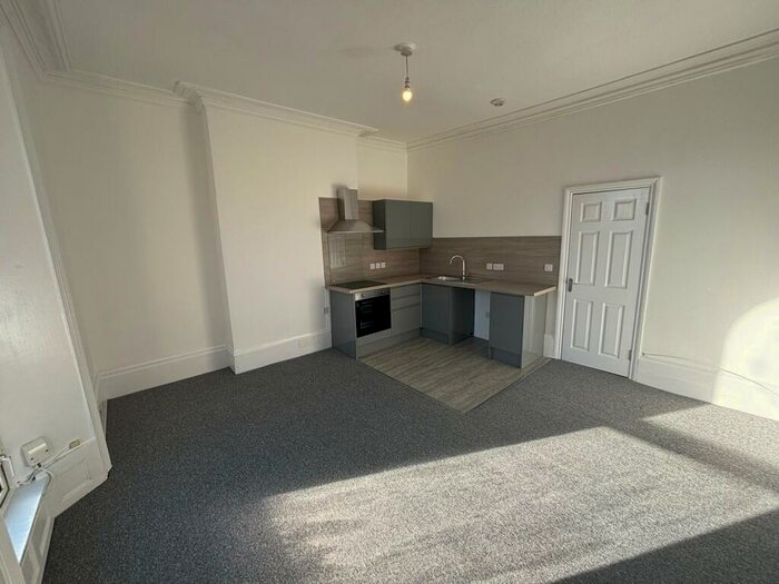 1 Bedroom Apartment To Rent In Embankment Road, Flat, PL4