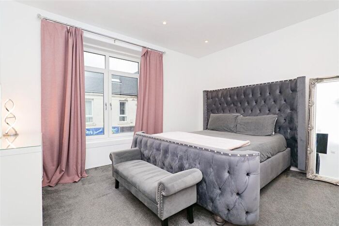 2 Bedroom Flat For Sale In Cassels Street, Carluke, ML8
