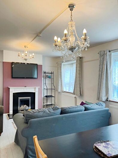 4 Bedroom Flat To Rent In Crasswell Street, PO1