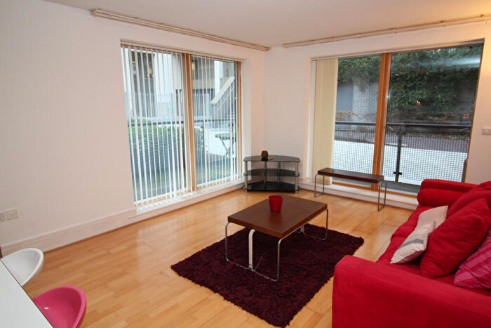 2 Bedroom Apartment To Rent In The Foundry, A Lower Chatham Street, Manchester, M1