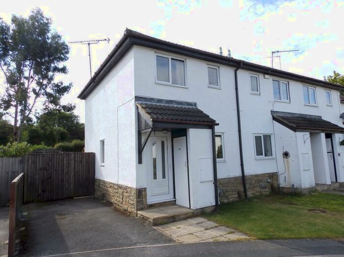 2 Bedroom Mews To Rent In Kings Meadow Close, Wetherby, LS22
