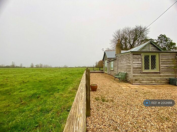 1 Bedroom Detached House To Rent In Bentham Lane, Purton, SN5