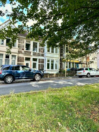 3 Bedroom Terraced House To Rent In Park Crescent, St George, Bristol, BS5