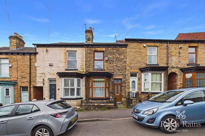 3 Bedroom Terraced House To Rent In Wynyard Road, Sheffield, S6