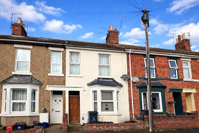 3 Bedroom Terraced House To Rent In Dean Street, Swindon, SN1