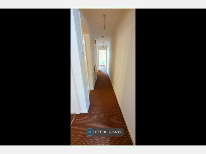 2 Bedroom Flat To Rent In Chesterfield Road North, Pleasley, Mansfield, NG19