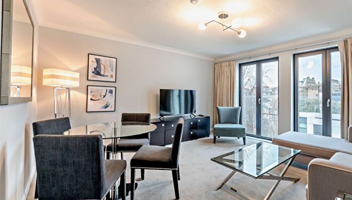 2 Bedroom Flat To Rent In Fulham Road, London, SW3