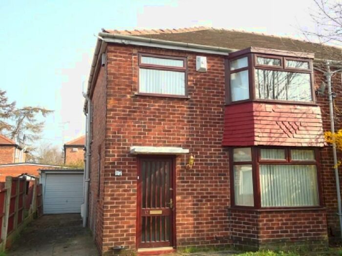 3 Bedroom Semi-Detached House To Rent In Jayton Avenue, East Didsbury, M20