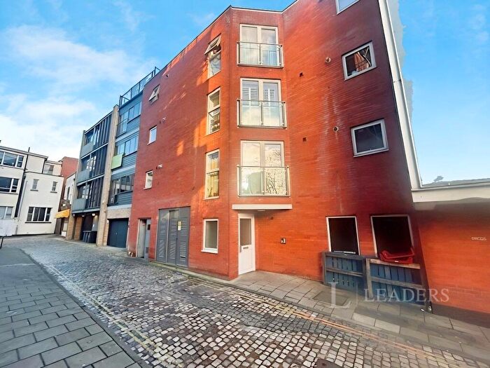 2 Bedroom Flat To Rent In Coytes Gardens, Ipswich, Suffolk, IP1