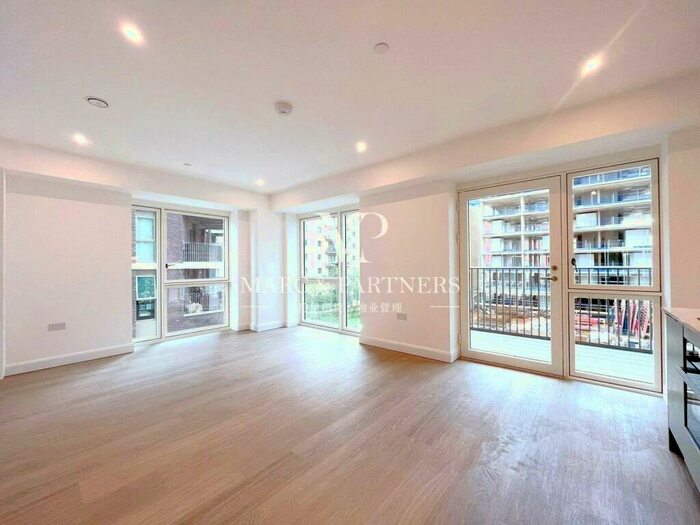 Apartment To Rent In Botanist House, Seagull Lane, London, E16