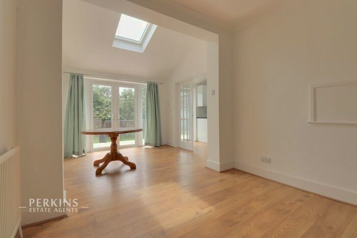 3 Bedroom Semi-Detached House To Rent In Gainsboro Gardens, Sudbury Hill, Harrow, UB6