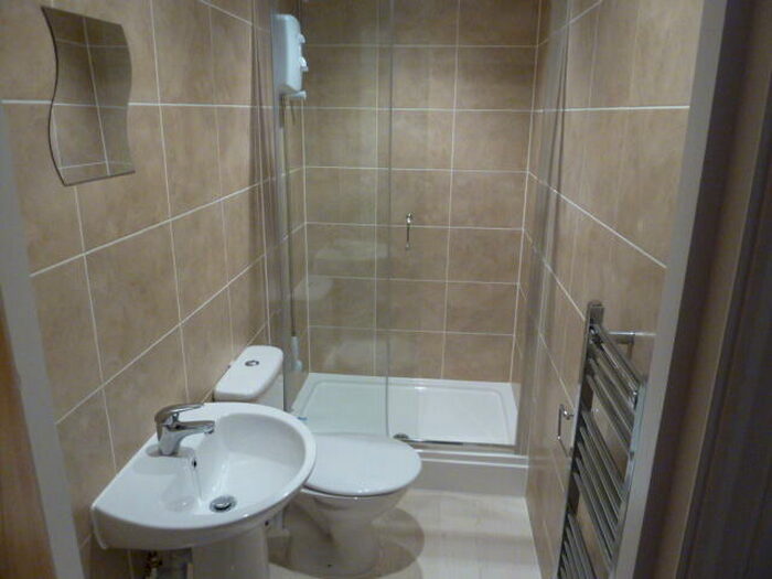 Studio To Rent In Whitefield Terrace, Flat, PL4