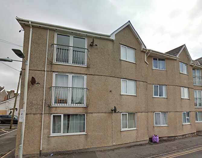 2 Bedroom Flat To Rent In St. Helens Avenue, Swansea, SA1