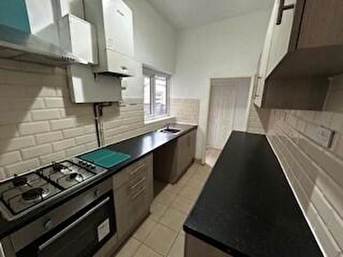 4 Bedroom House To Rent In Widdrington Road, CV1