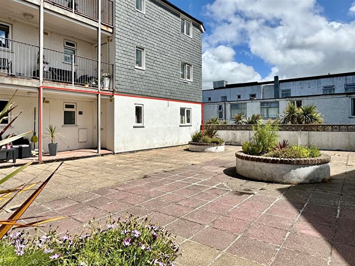 2 Bedroom Flat For Sale In Hilgrove Road, Newquay, TR7