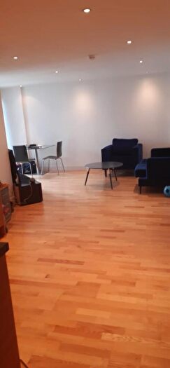 2 Bedroom Flat To Rent In La Salle, Chadwick Street, Leeds, West Yorkshire, LS10