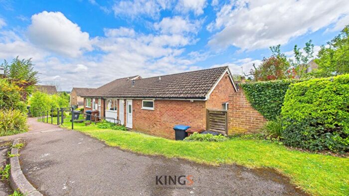 2 Bedroom Semi-Detached Bungalow For Sale In Rickfield Close, Hatfield, AL10