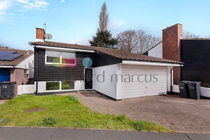 4 Bedroom Property To Rent In Ridge Langley, Sanderstead, South Croydon, CR2