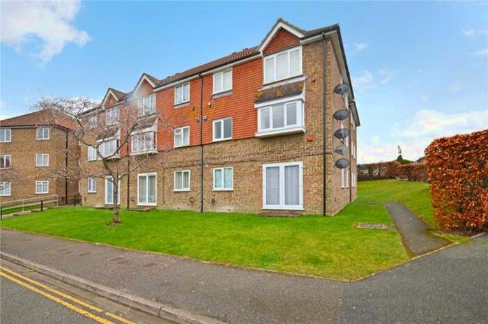 1 Bedroom Flat To Rent In Abbey Mews, Dunstable, LU6
