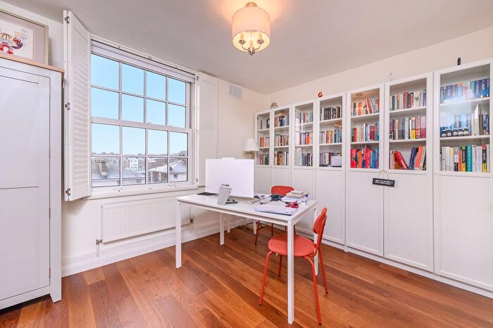 2 Bedroom Flat For Sale In Constable House, Adelaide Road, NW3