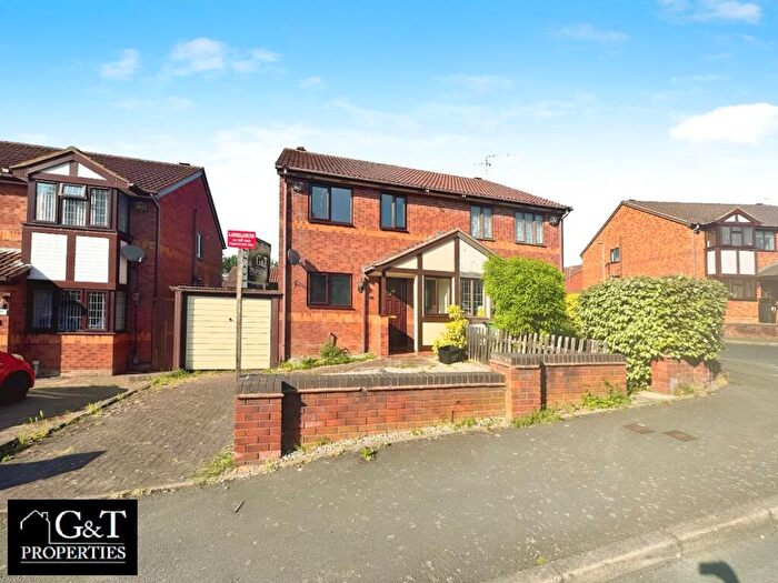 3 Bedroom Semi-Detached House To Rent In Cressett Avenue, Brierley Hill, DY5