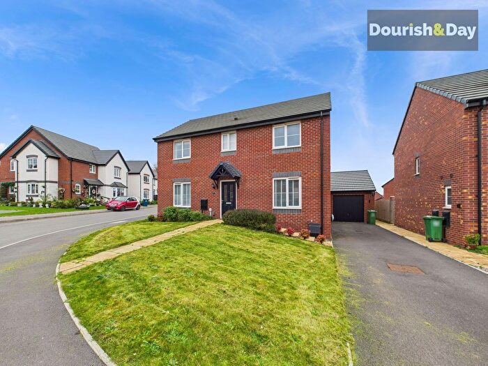 4 Bedroom Detached House For Sale In Bolsover Drive, Stafford, ST16