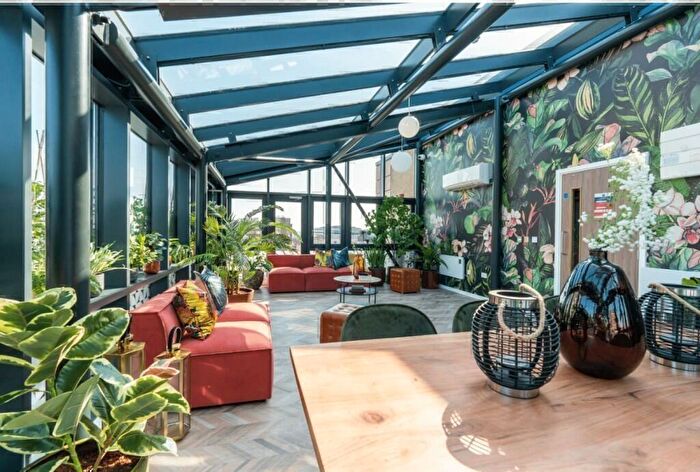 2 Bedroom Apartment To Rent In Loxley Heights, Rockingham Street, Sheffield, S1