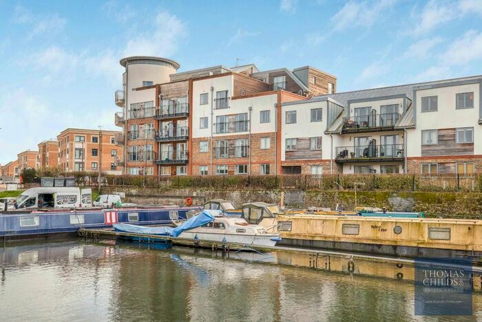 2 Bedroom Flat To Rent In The Waterfront, Hertford, SG14