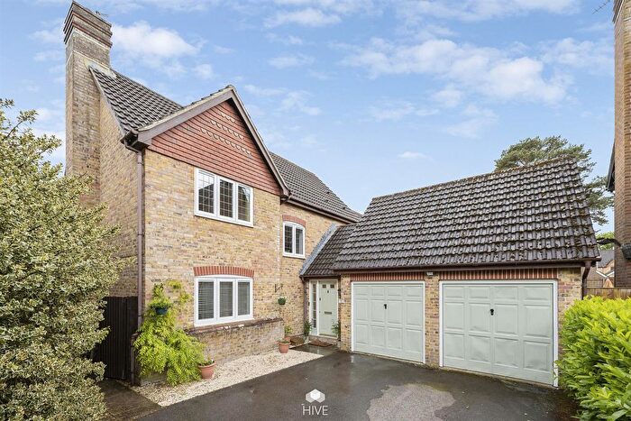 4 Bedroom Detached House For Sale In Barrow View, Ferndown, BH22