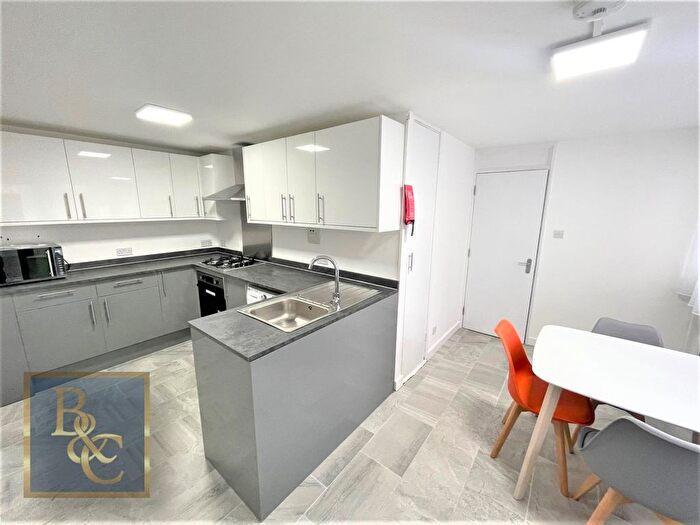5 Bedroom Maisonette To Rent In Robert Street, London, NW1