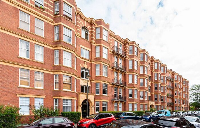 1 Bedroom Flat To Rent In Sutton Court, Chiswick, London, W4