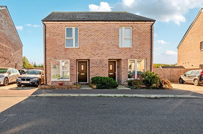 2 Bedroom Semi-Detached House For Sale In William Penn Way, Chichester, PO19