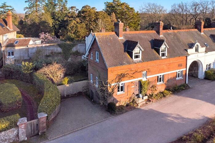 4 Bedroom Semi-Detached House For Sale In East Hoathly, Lewes, BN8