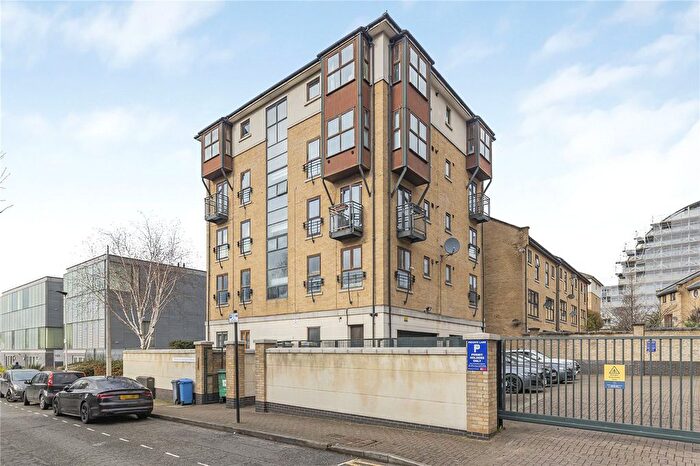 2 Bedroom Flat For Sale In Malcolm Sargent House, Evelyn Road, London, E16