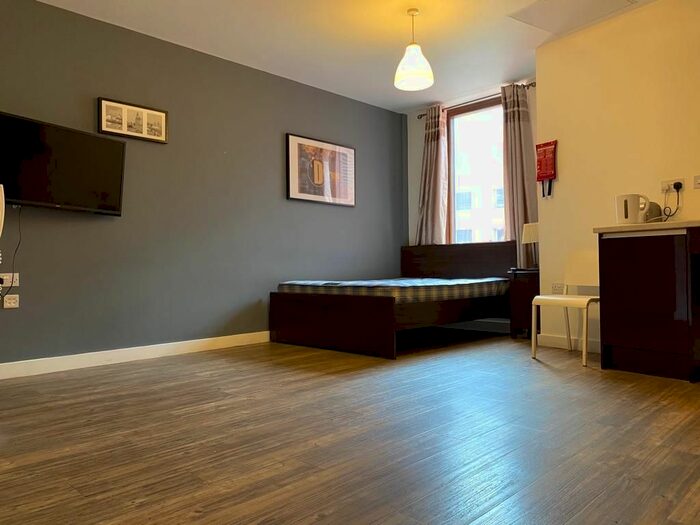 Studio To Rent In Moorfields, Liverpool, L2
