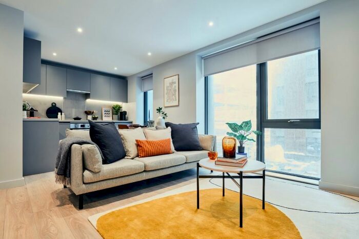 Studio To Rent In Solasta Riverside, Clyde Place, Glasgow, G5